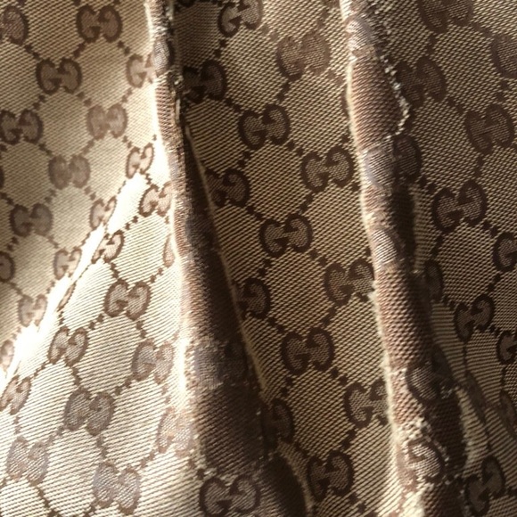 Gucci Sukey Medium Tote - Picture 3 of 8